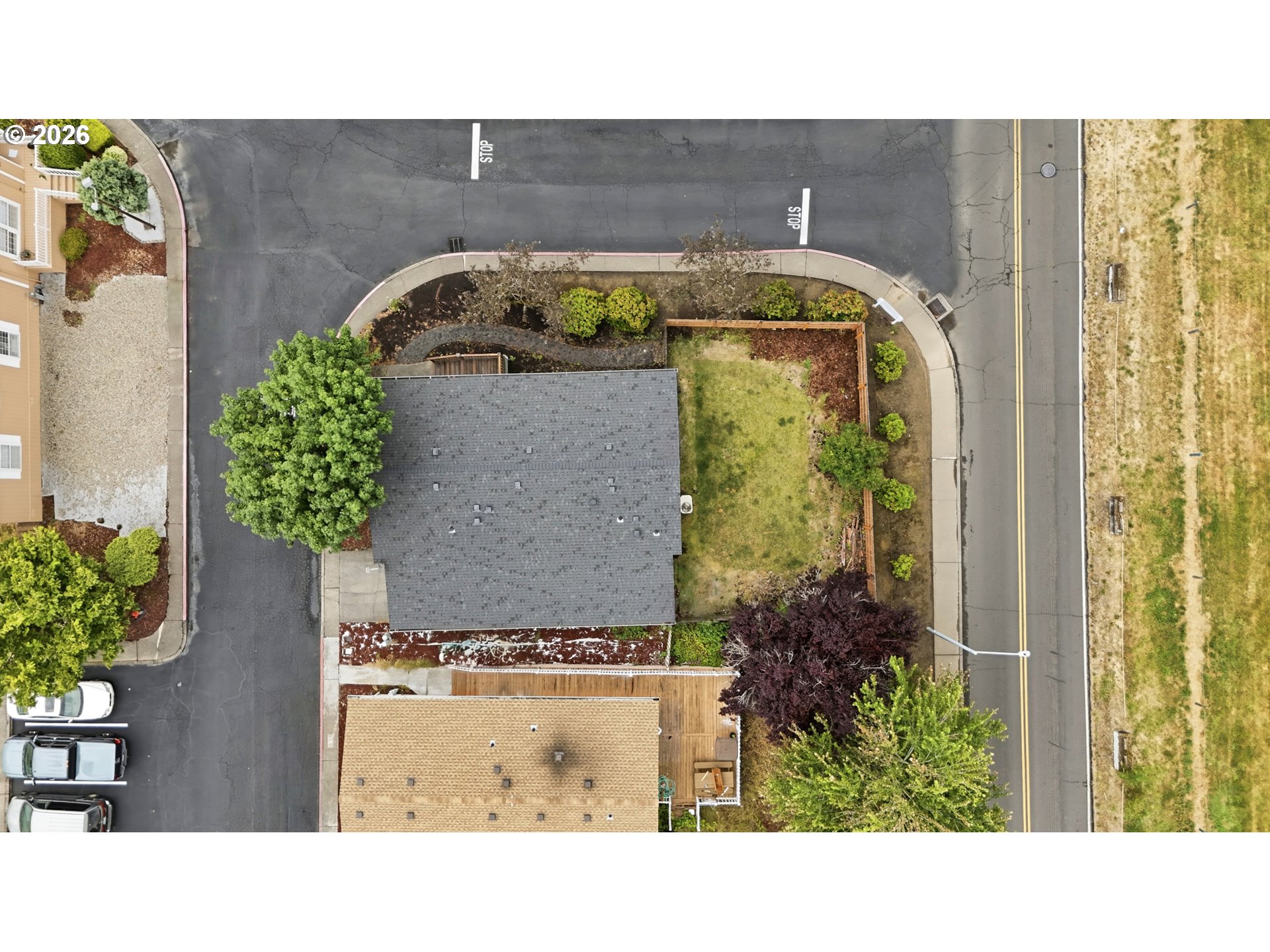 1949 Se Palmquist Rd 1 Property Photo 32