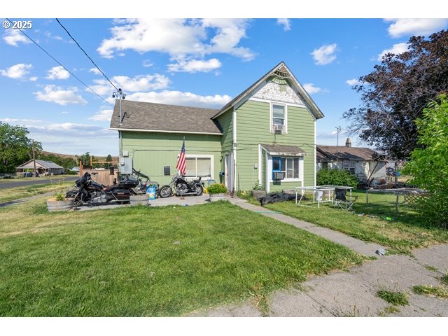 203 DEPOT ST Property Photo 1