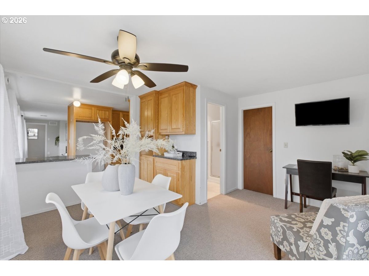 3630 Circle Dr Property Photo 10