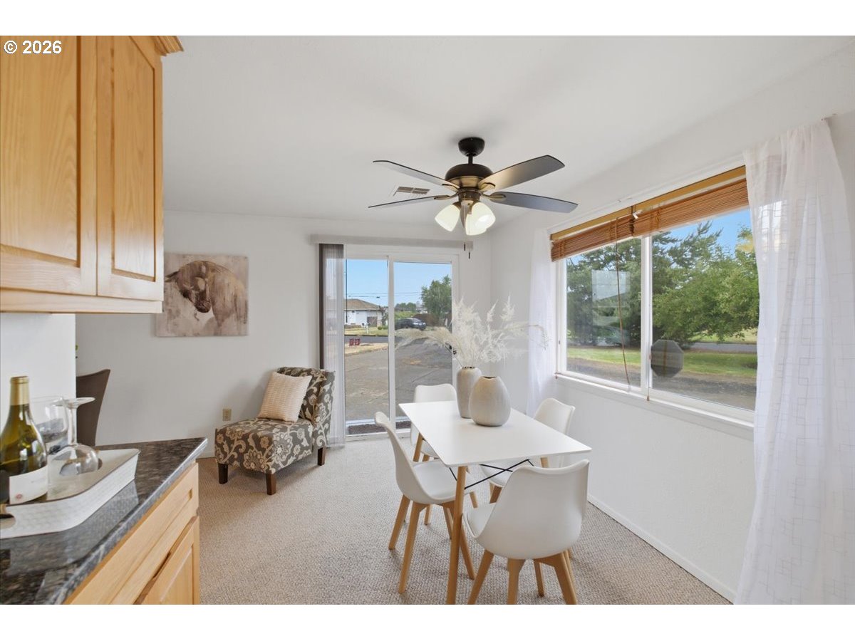 3630 Circle Dr Property Photo 11