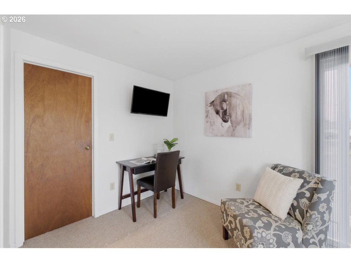 3630 Circle Dr Property Photo 14