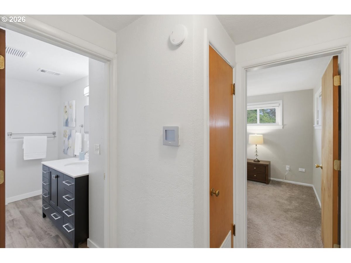 3630 Circle Dr Property Photo 21