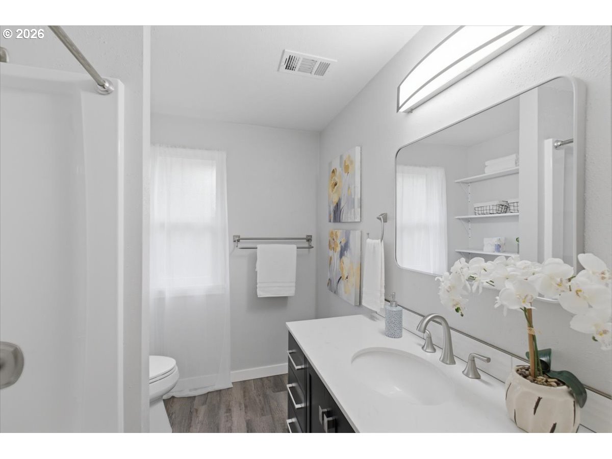 3630 Circle Dr Property Photo 22