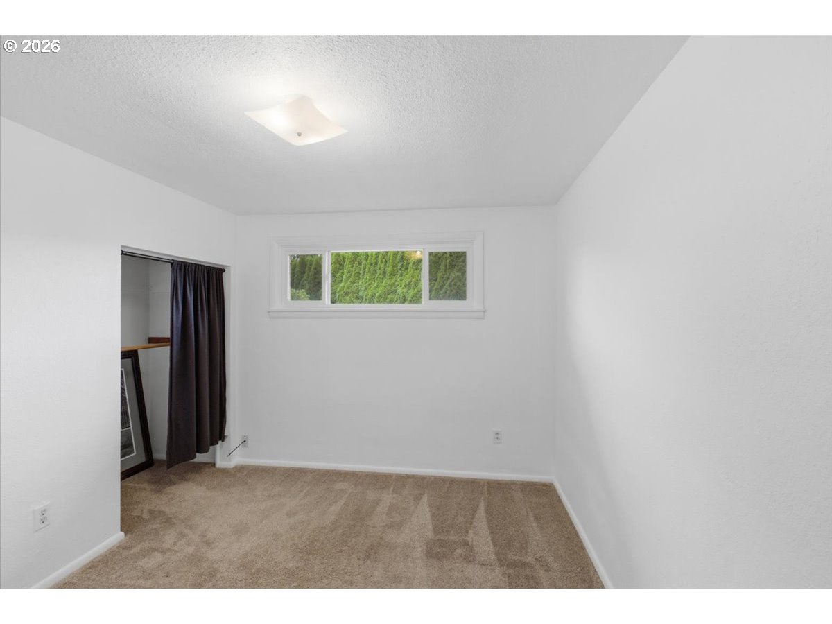 3630 Circle Dr Property Photo 28