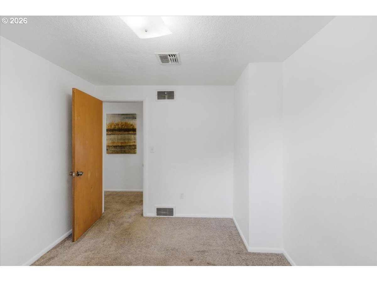 3630 Circle Dr Property Photo 29
