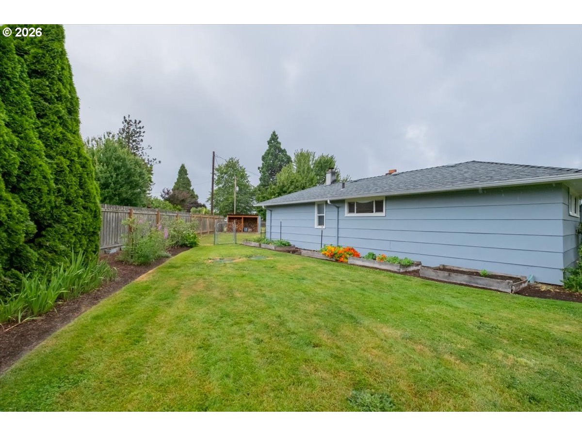3630 Circle Dr Property Photo 37