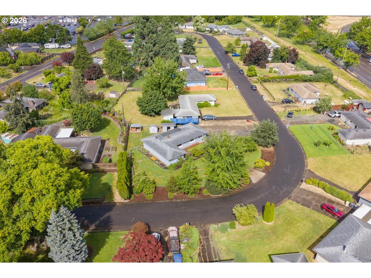 3630 Circle Dr Property Photo 45