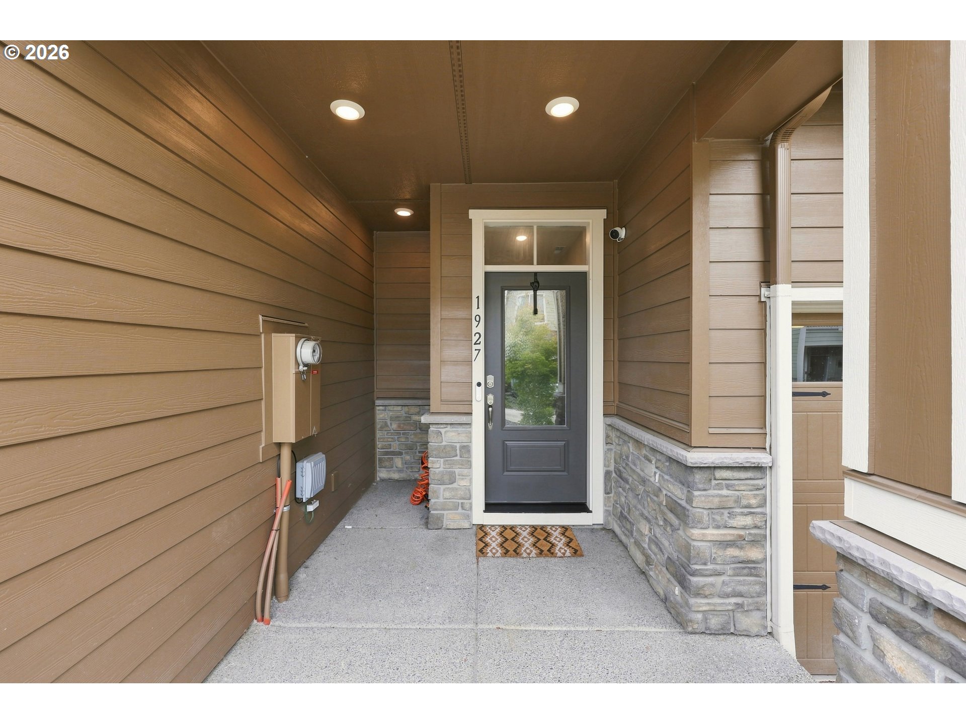 1927 Ne 101st Cir Property Photo 8