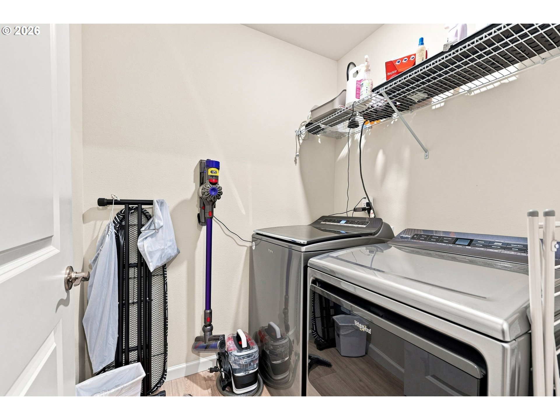 1927 Ne 101st Cir Property Photo 25