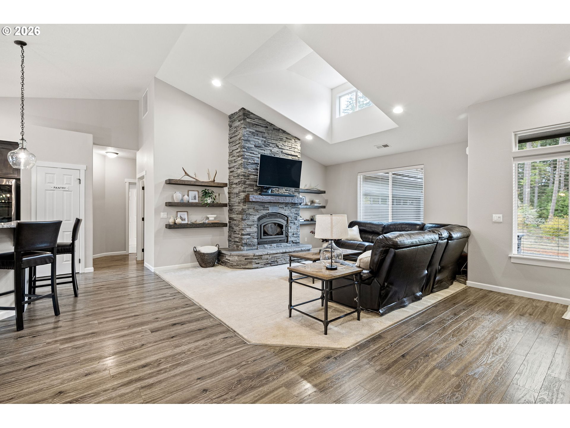 24741 Hall Rd Property Photo 15