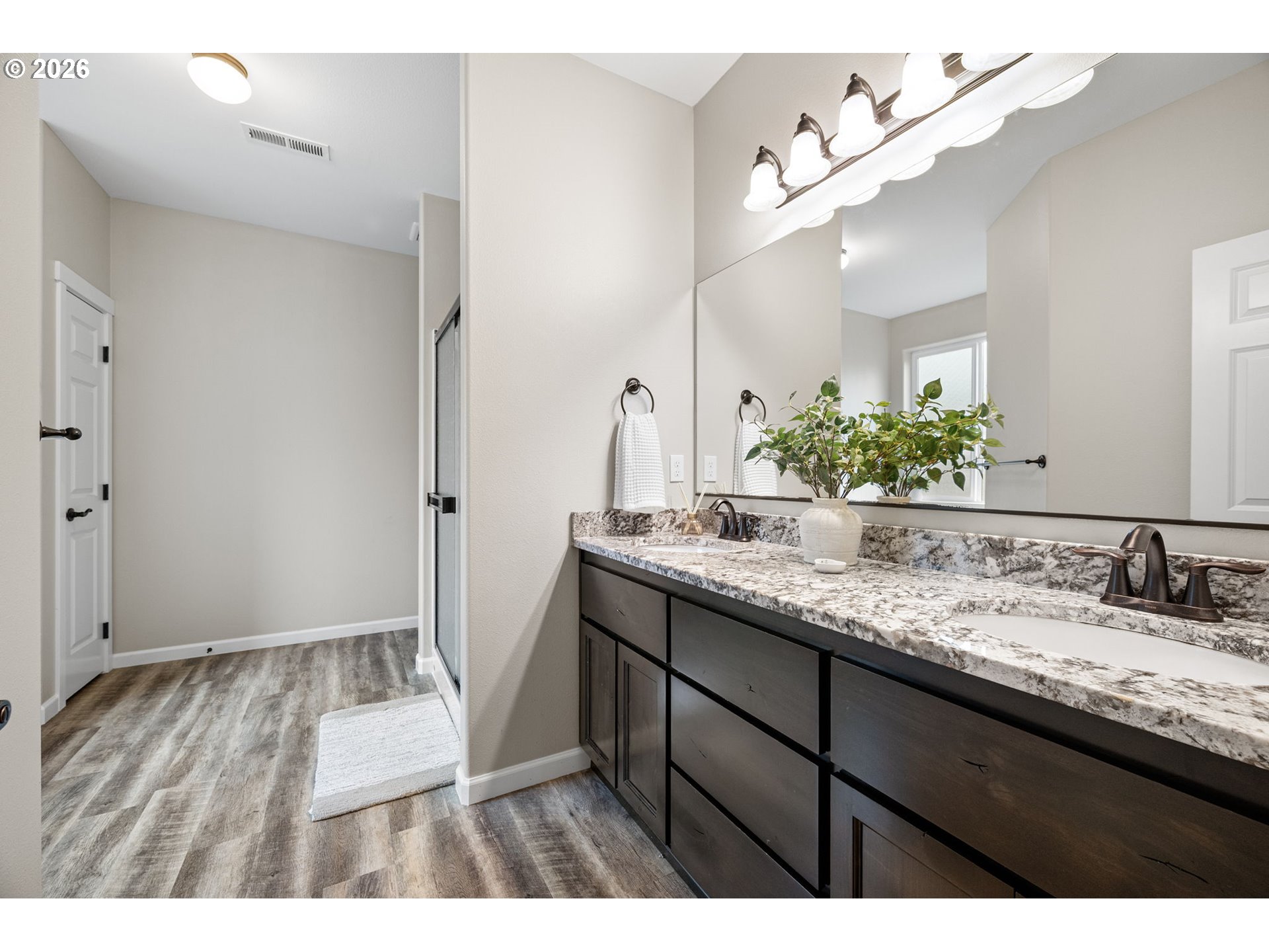 24741 Hall Rd Property Photo 23