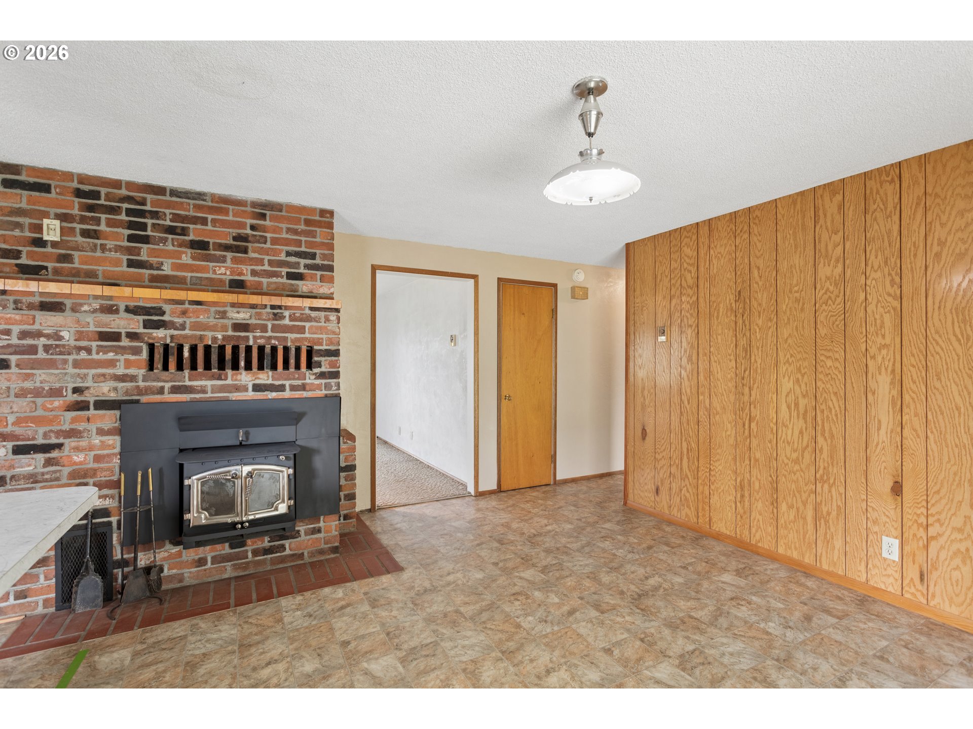 2567 Marcola Rd Property Photo 17