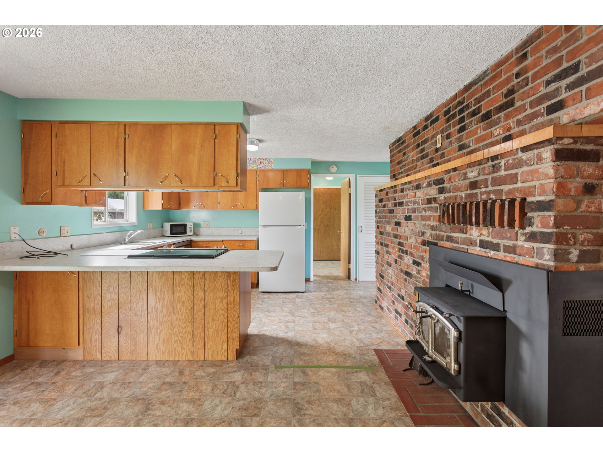 2567 Marcola Rd Property Photo 18