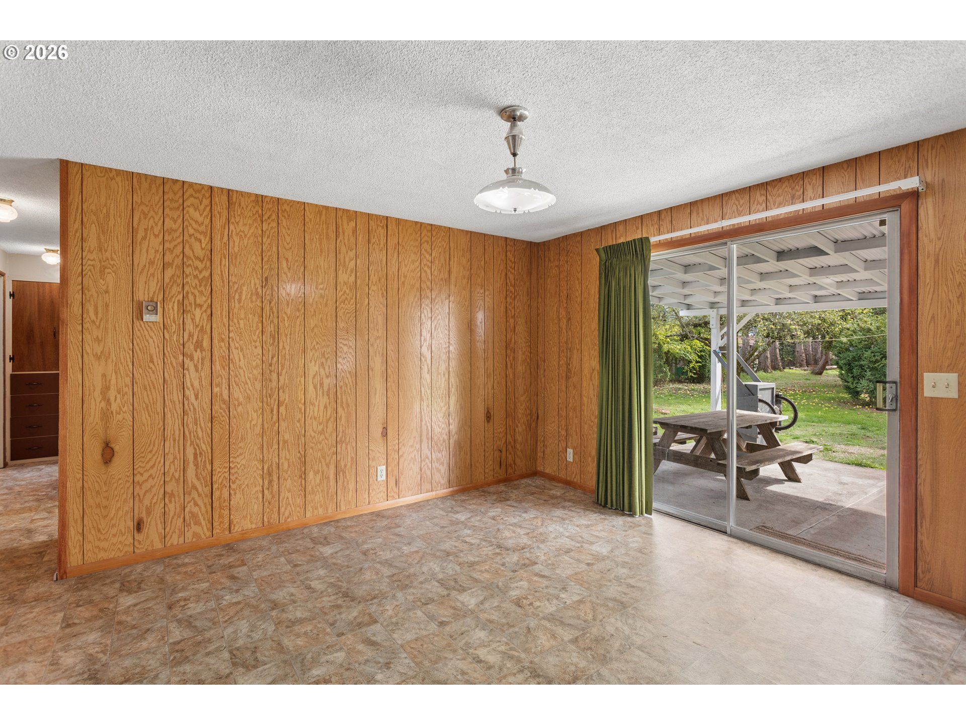 2567 Marcola Rd Property Photo 19