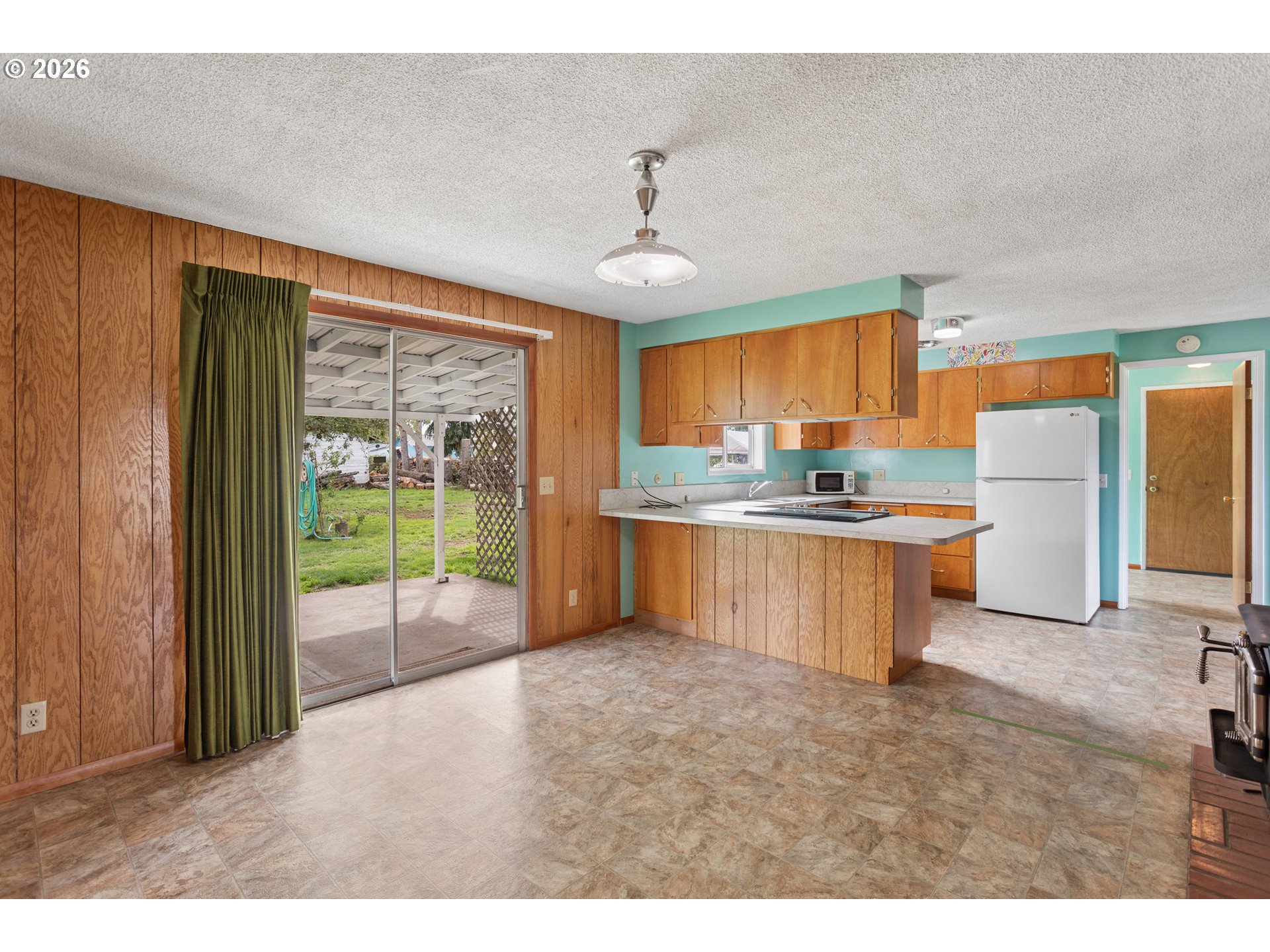 2567 Marcola Rd Property Photo 20