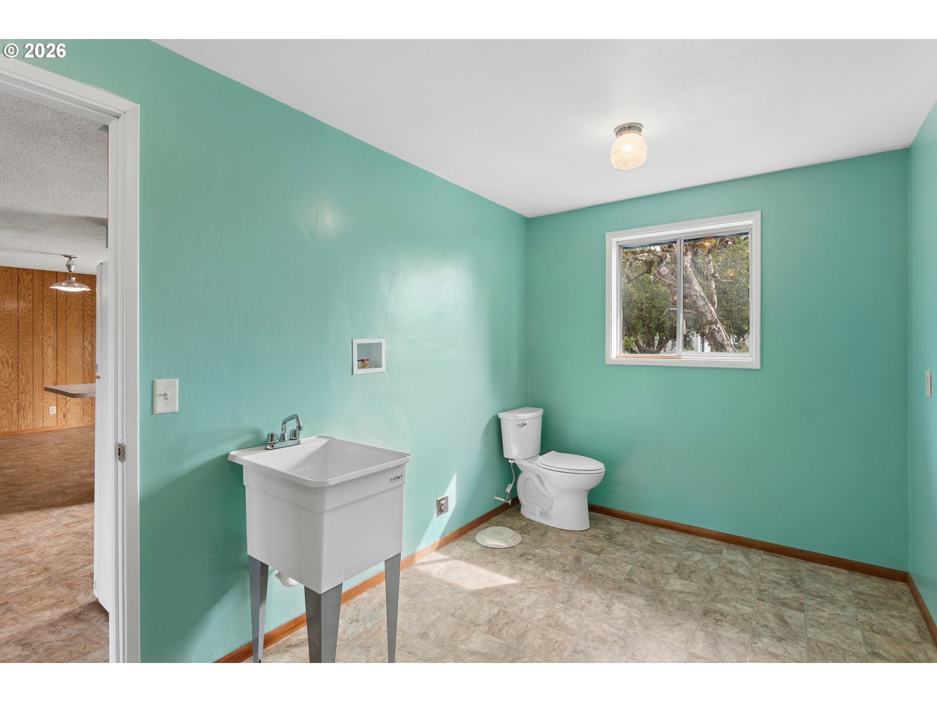 2567 Marcola Rd Property Photo 31