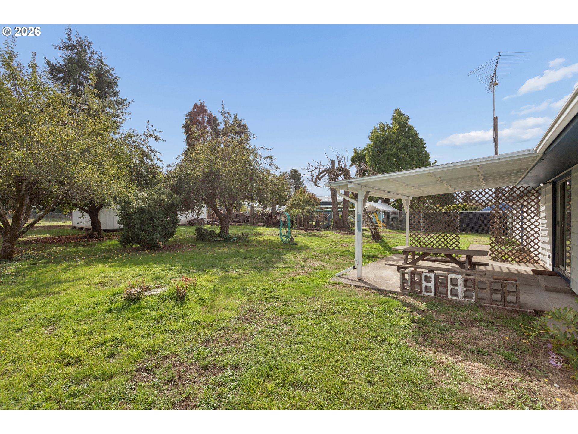 2567 Marcola Rd Property Photo 43