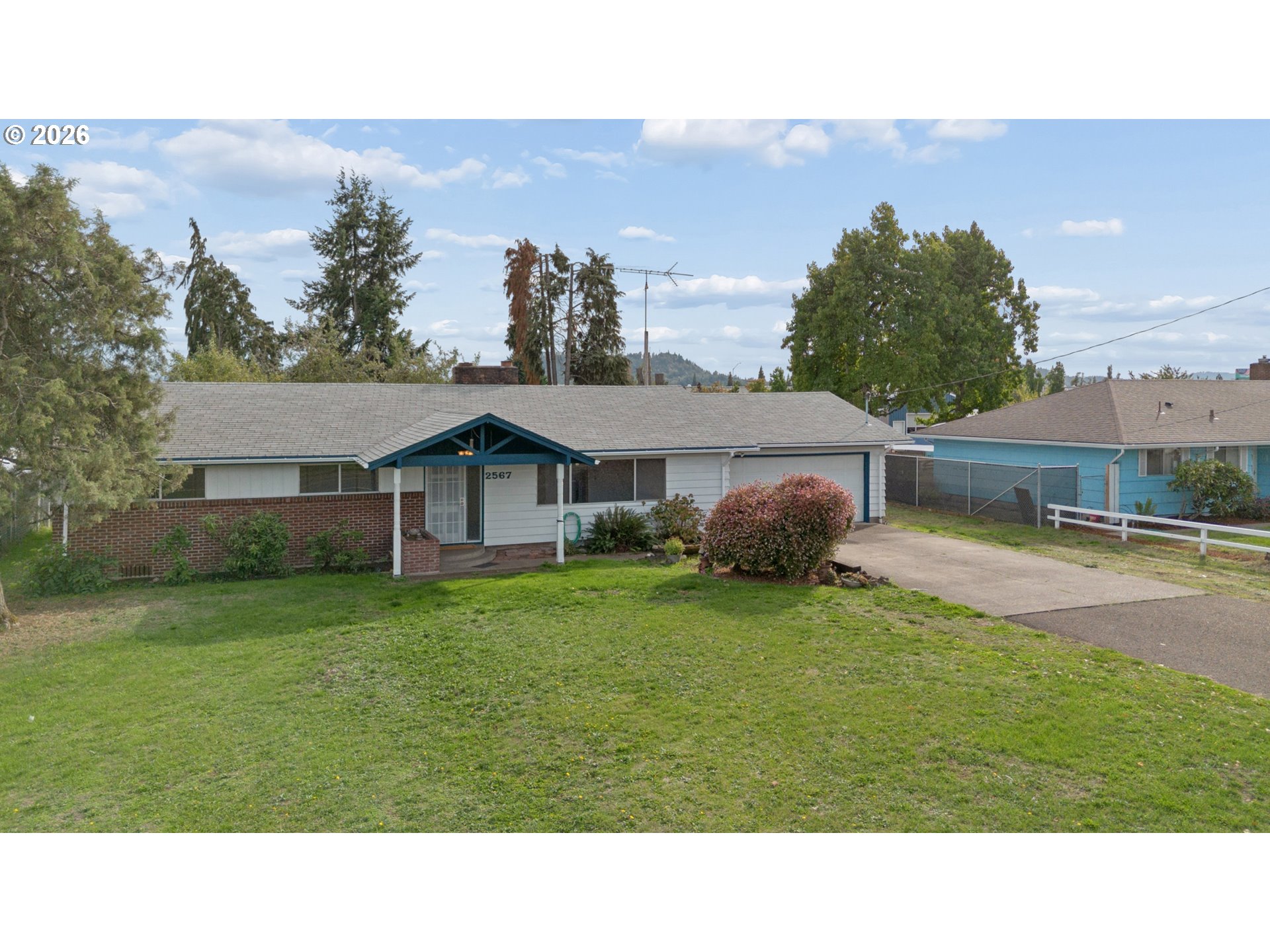2567 Marcola Rd Property Photo 46