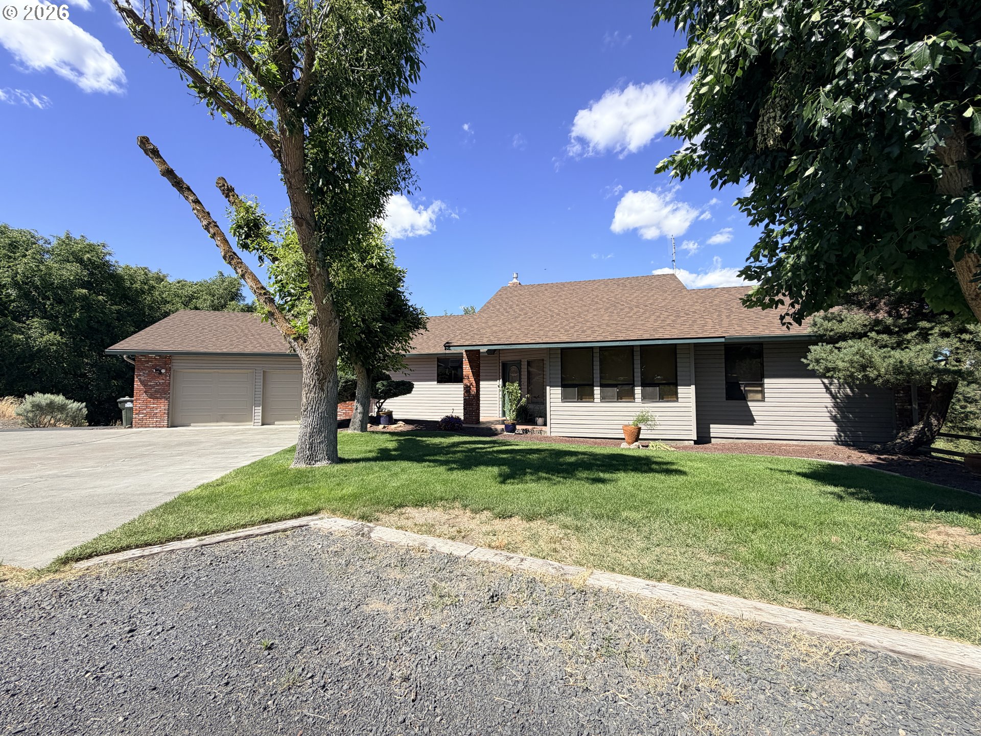 29843 Royce Ln Property Photo 1