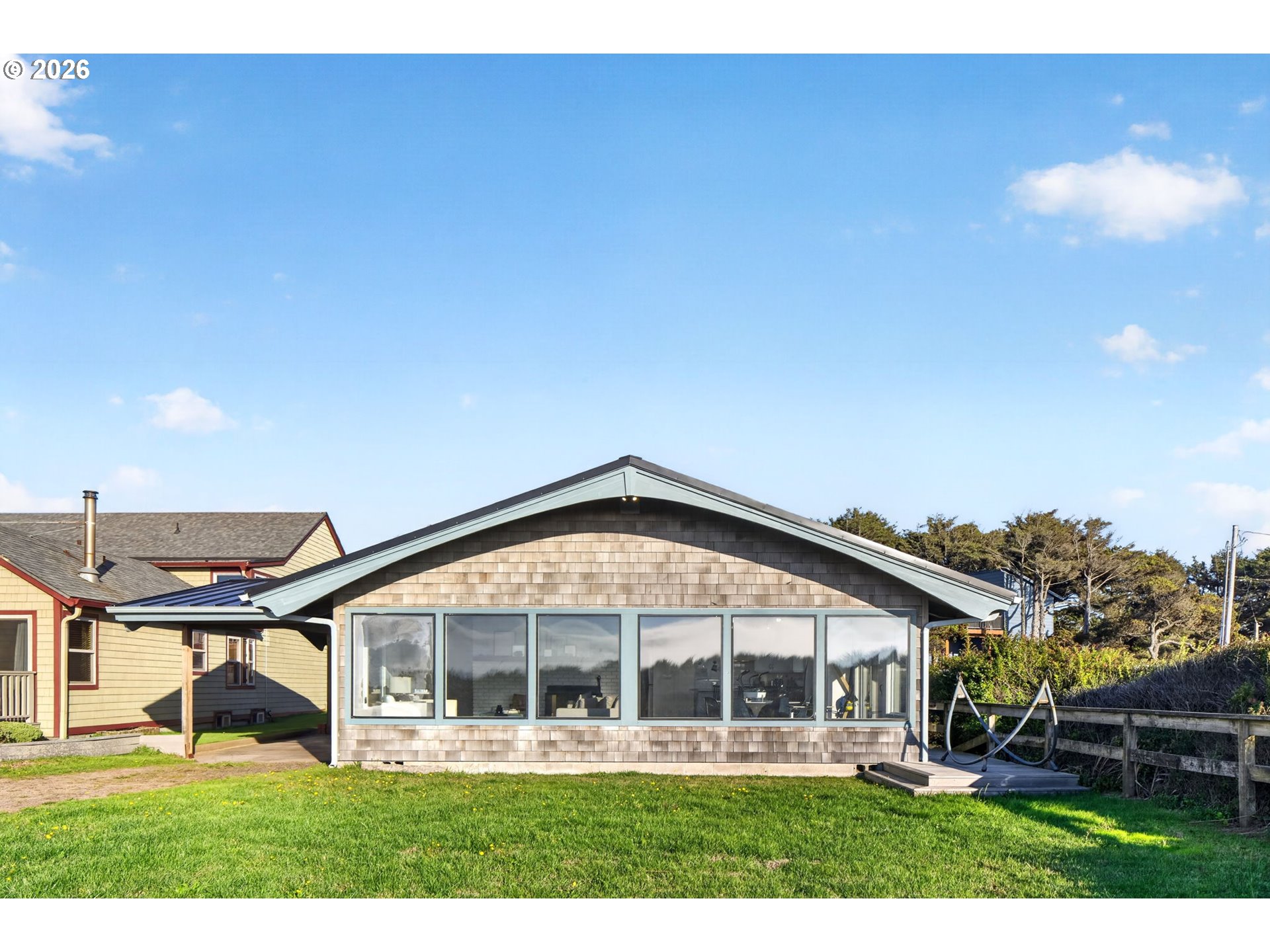 30 Ocean Rd Property Photo 3