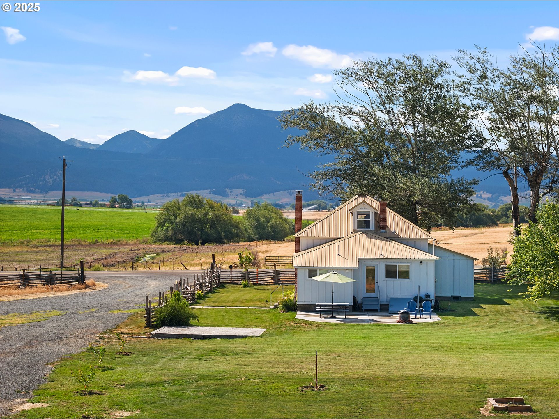 47219 Highway 30 Property Photo 1