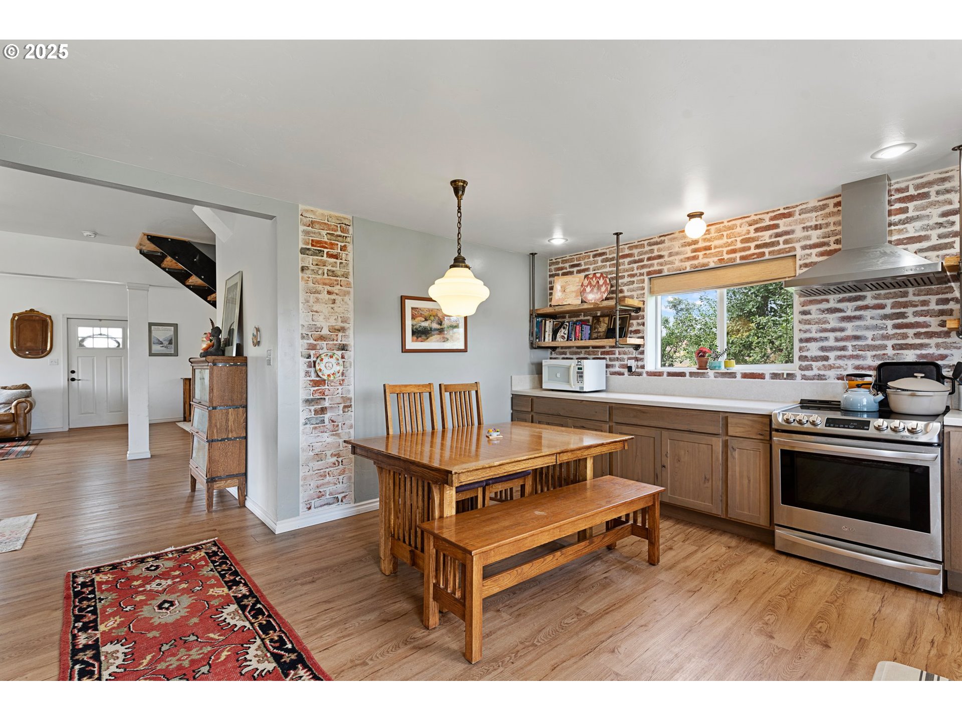 47219 Highway 30 Property Photo 14