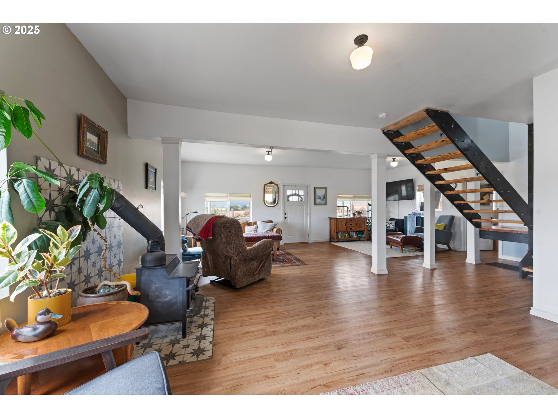 47219 Highway 30 Property Photo 22