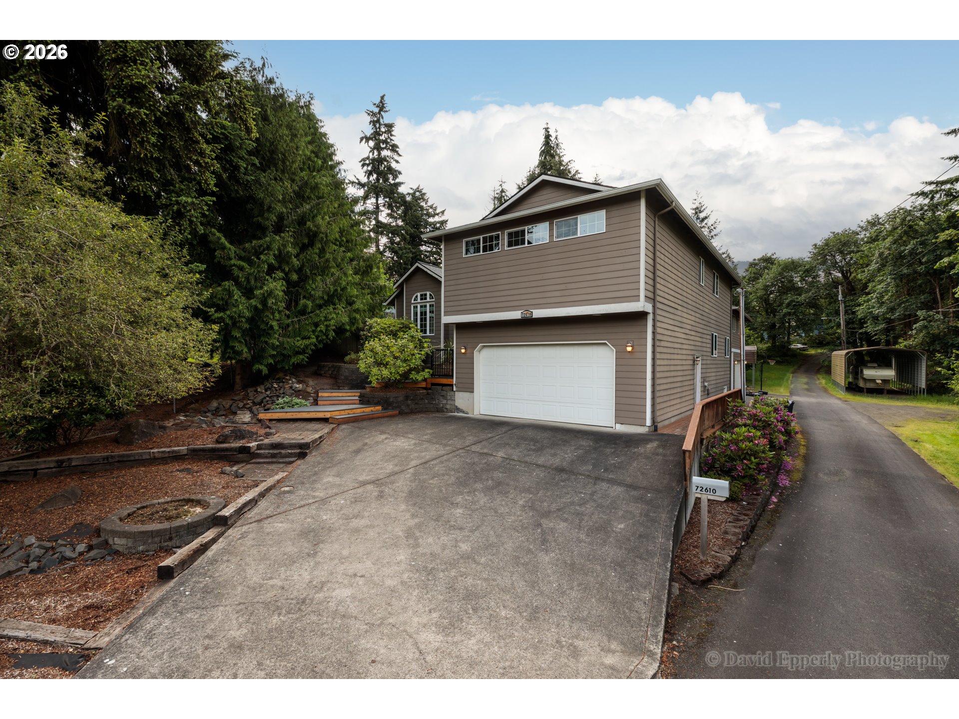 72610 Dwight St Property Photo 2