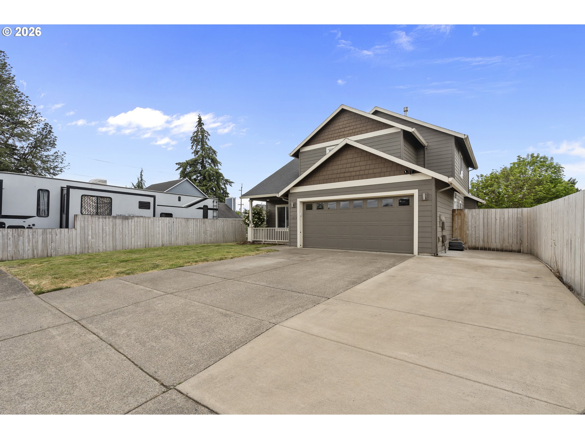 1819 N Main St Property Photo 2