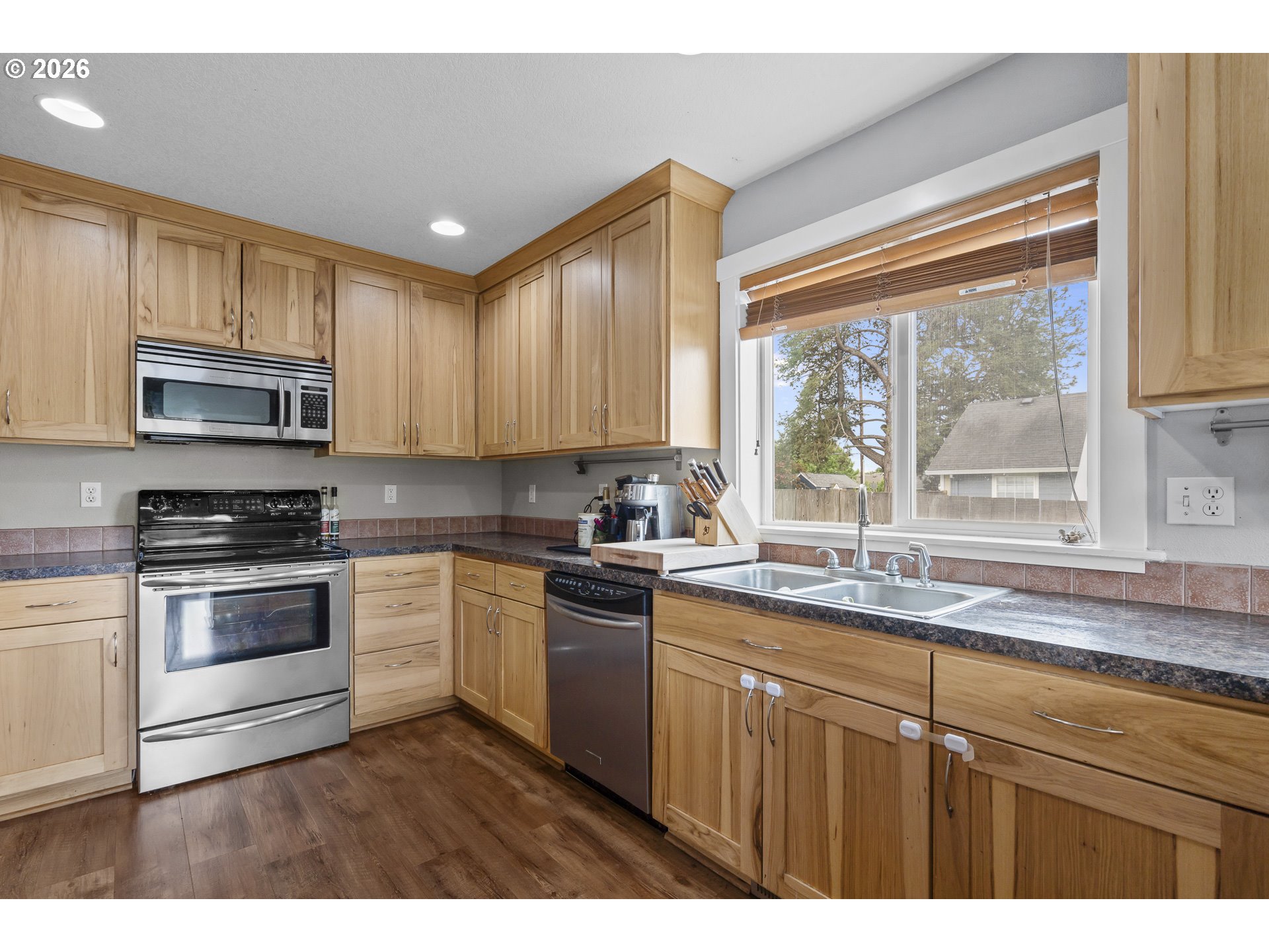 1819 N Main St Property Photo 13