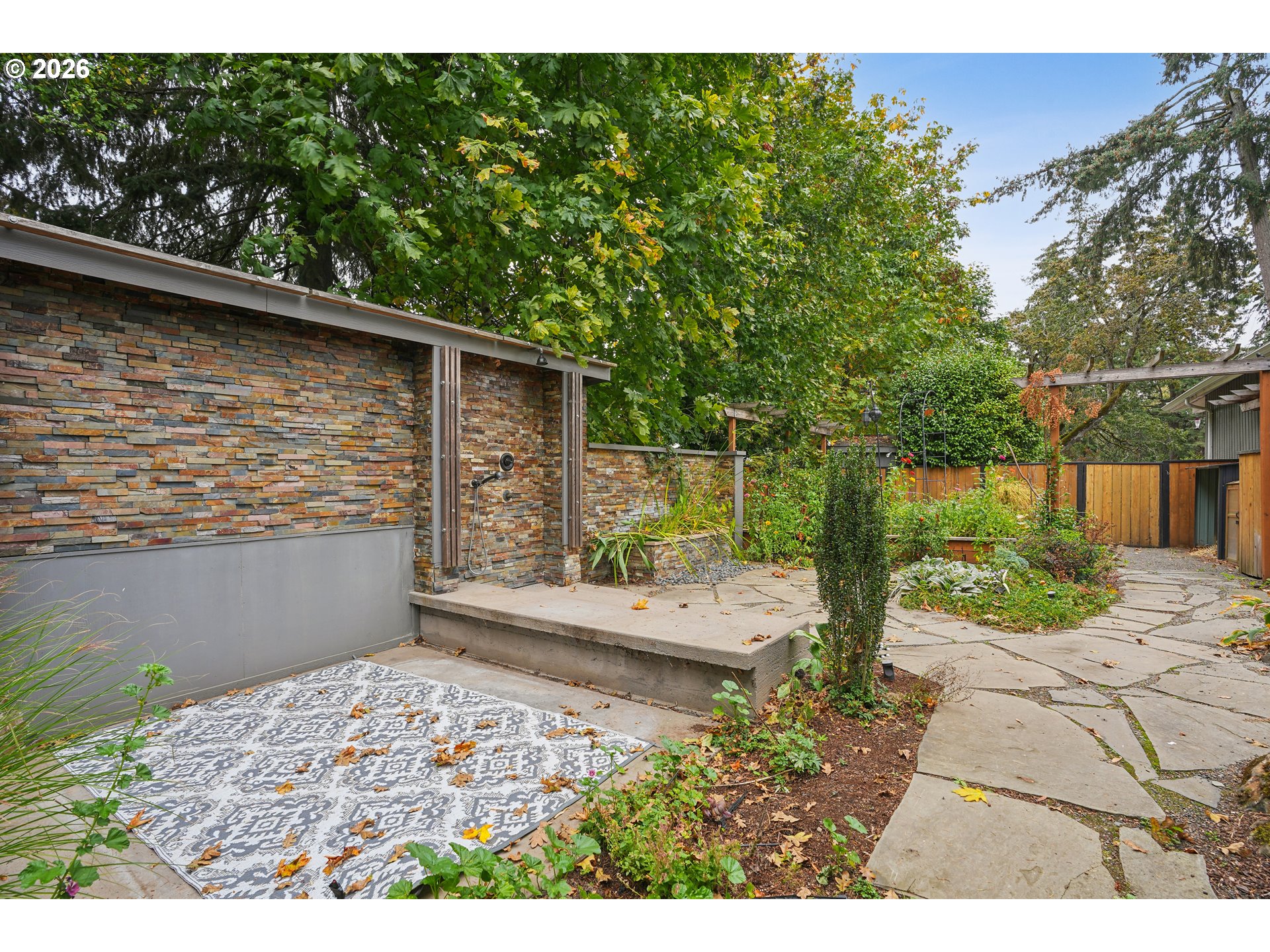 2525 Birdhill Dr S Property Photo 42