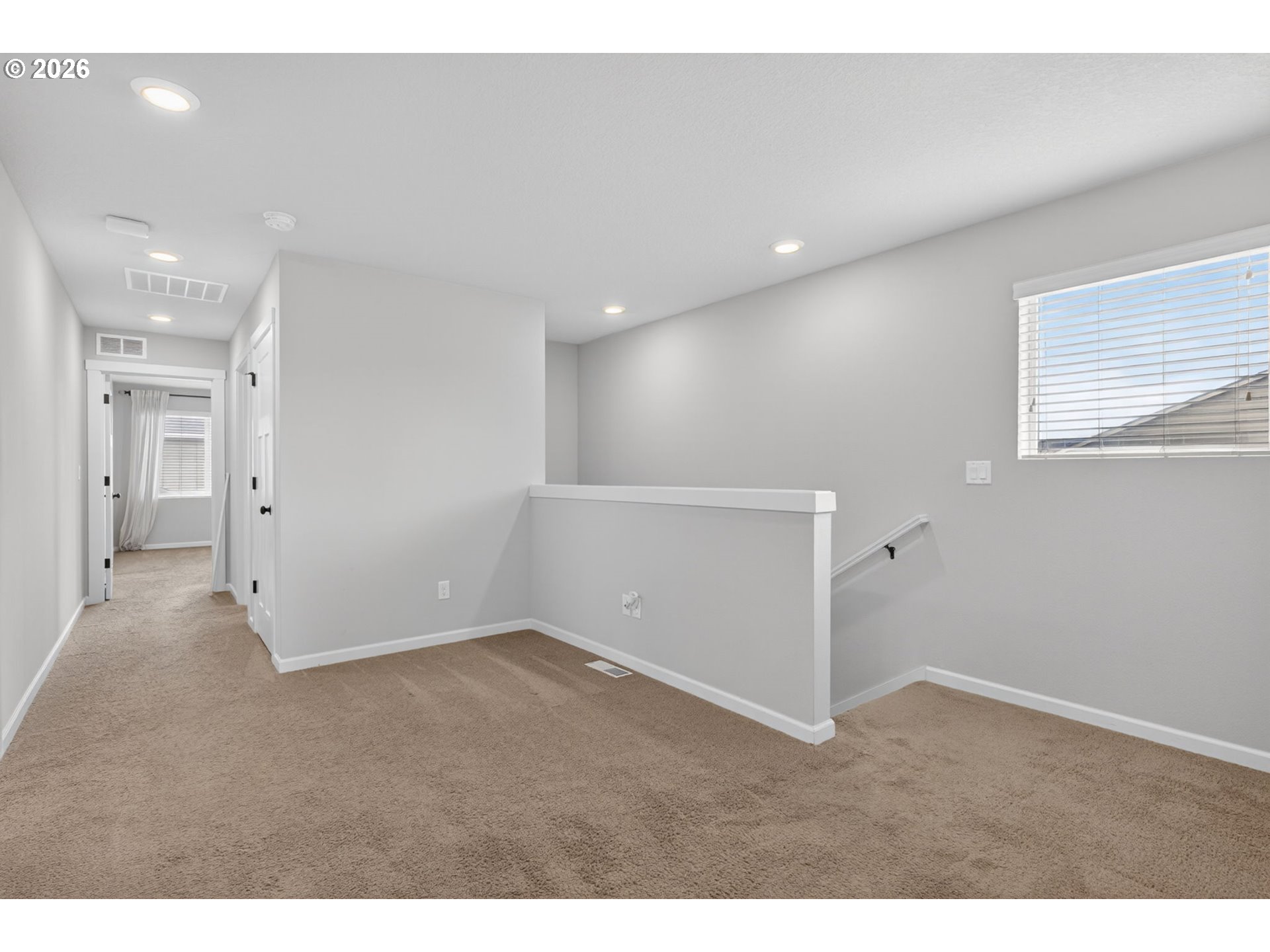 2081 Silverstone Dr Property Photo 23