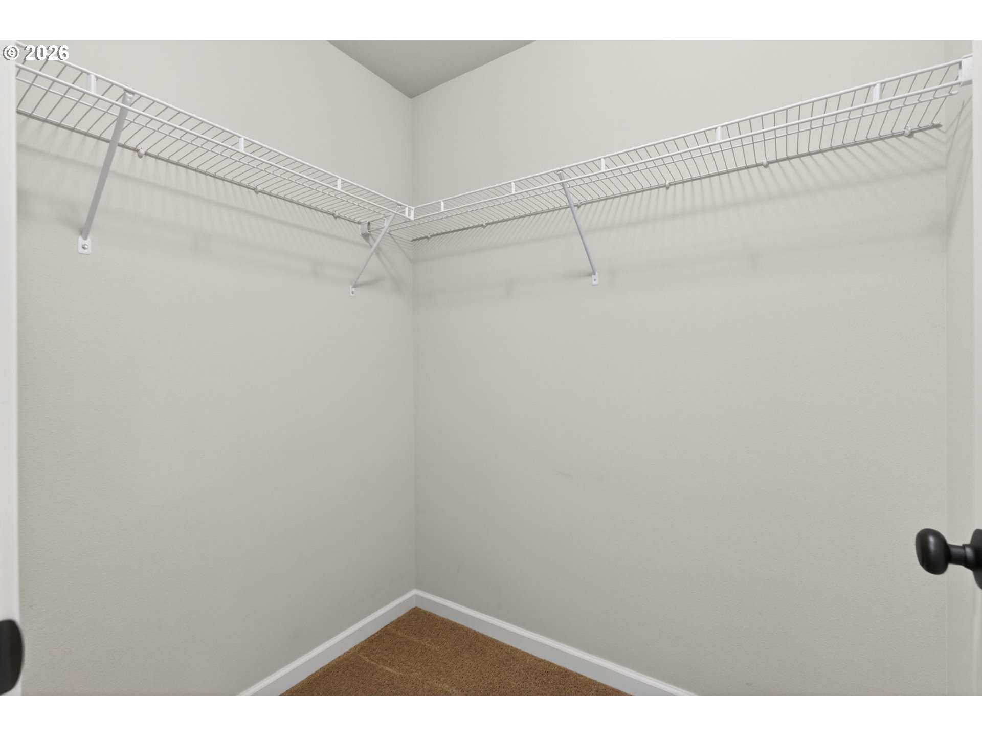 2081 Silverstone Dr Property Photo 35