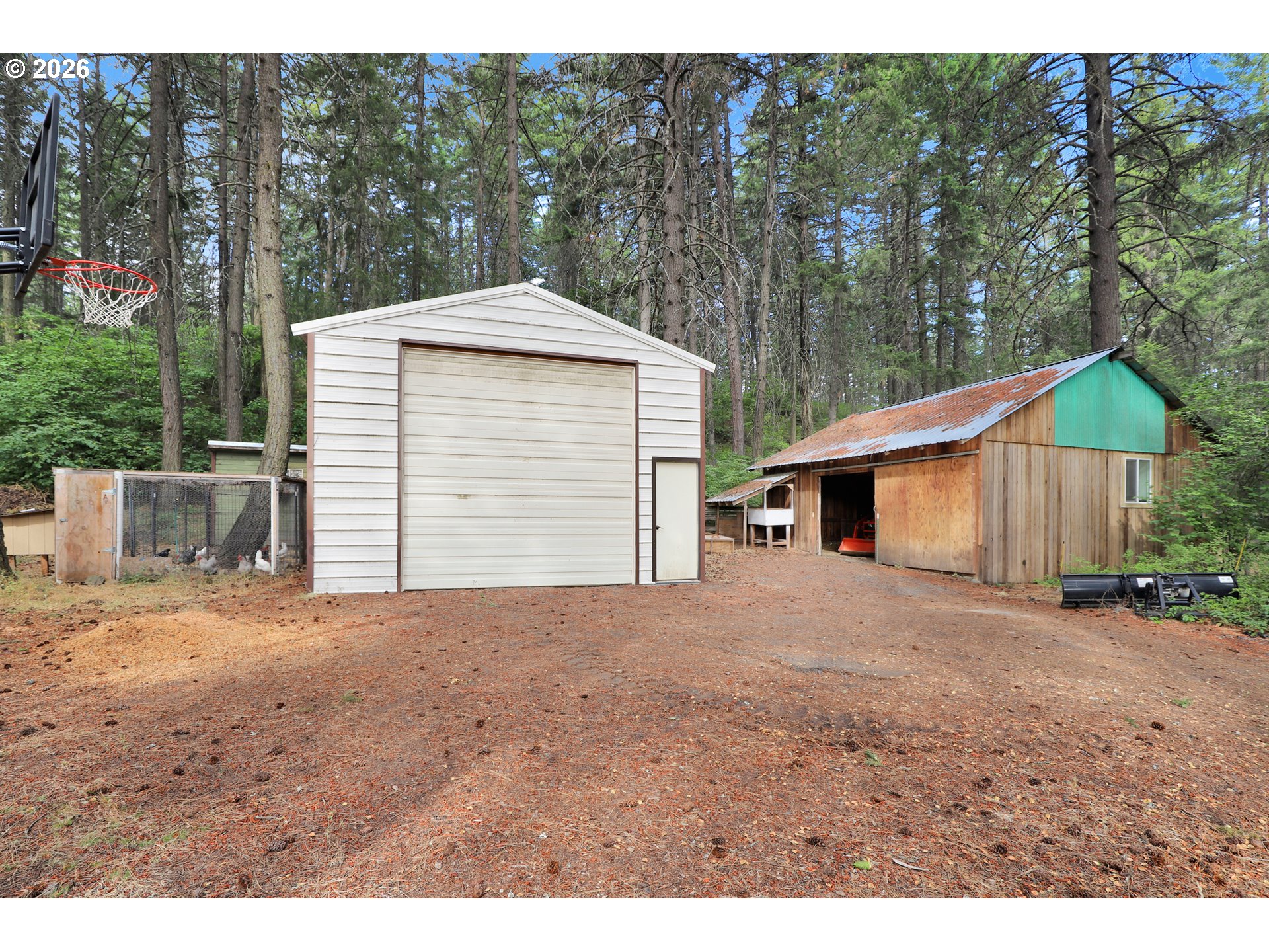 2520 Carroll Rd Property Photo 6