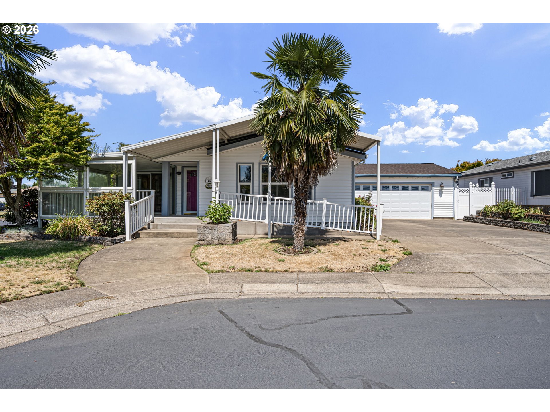 1841 SUNSET WAY Property Photo 1
