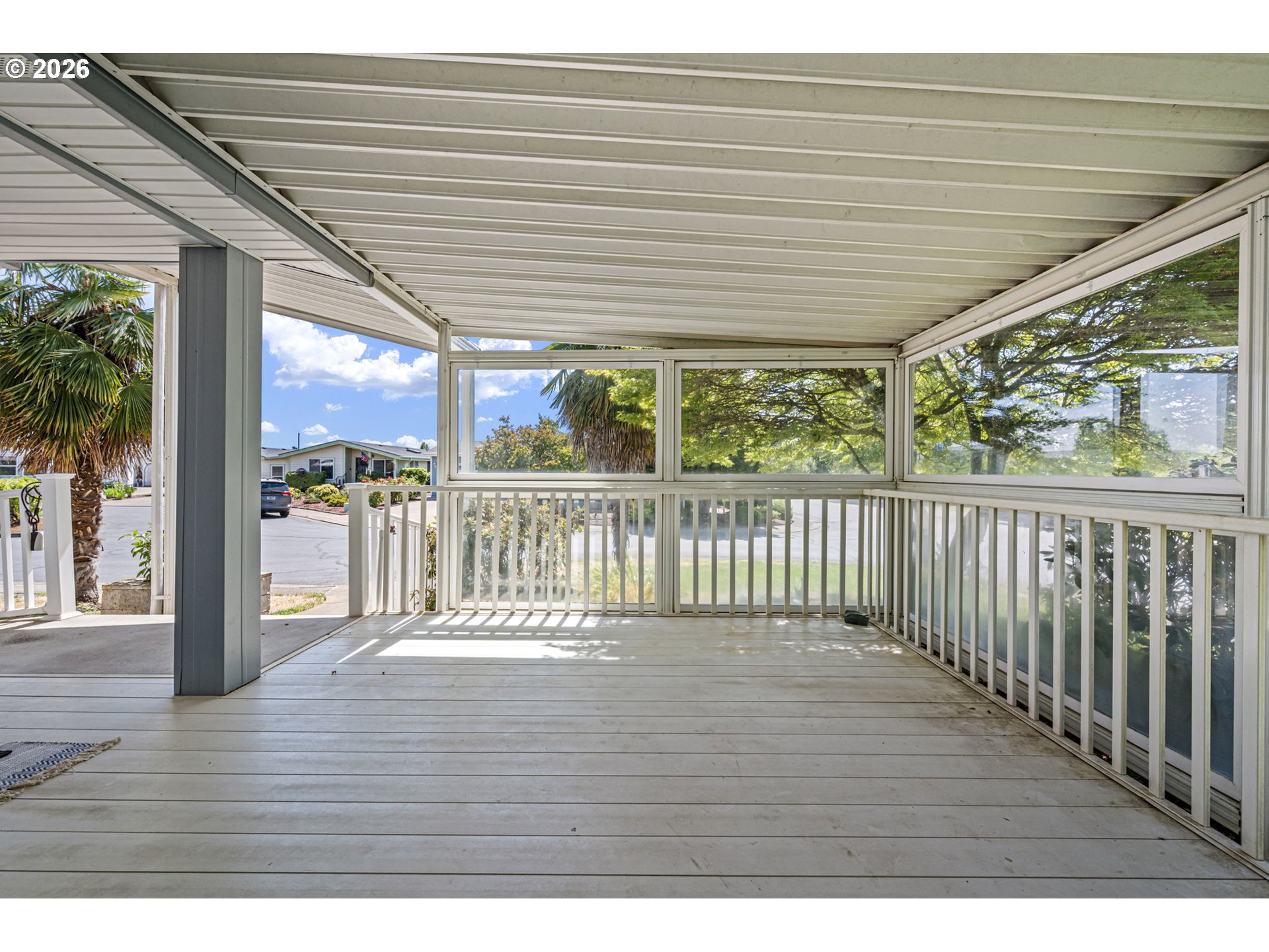 1841 Sunset Way Property Photo 6