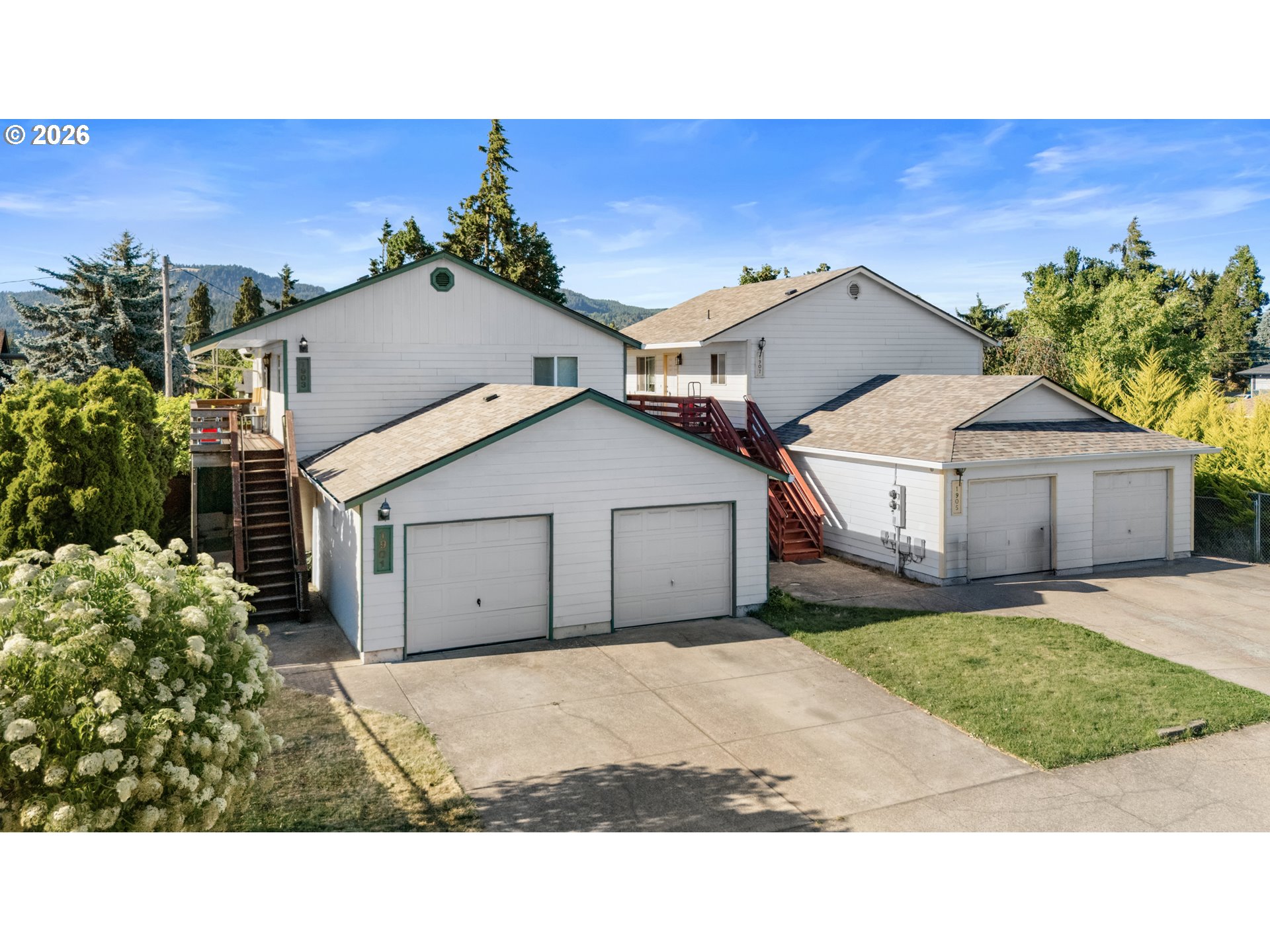 1905 17th St Property Photo 2