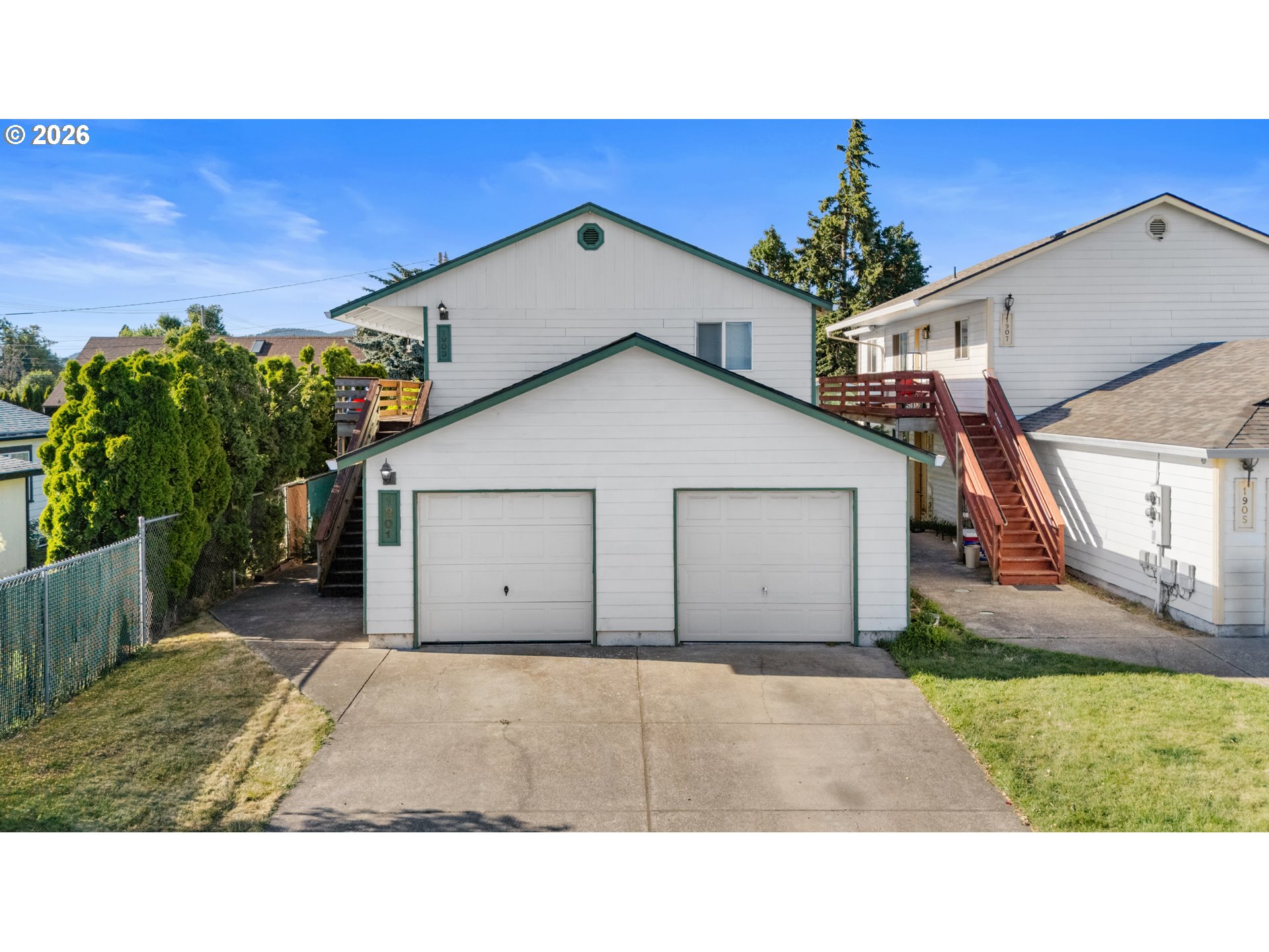 1905 17th St Property Photo 4