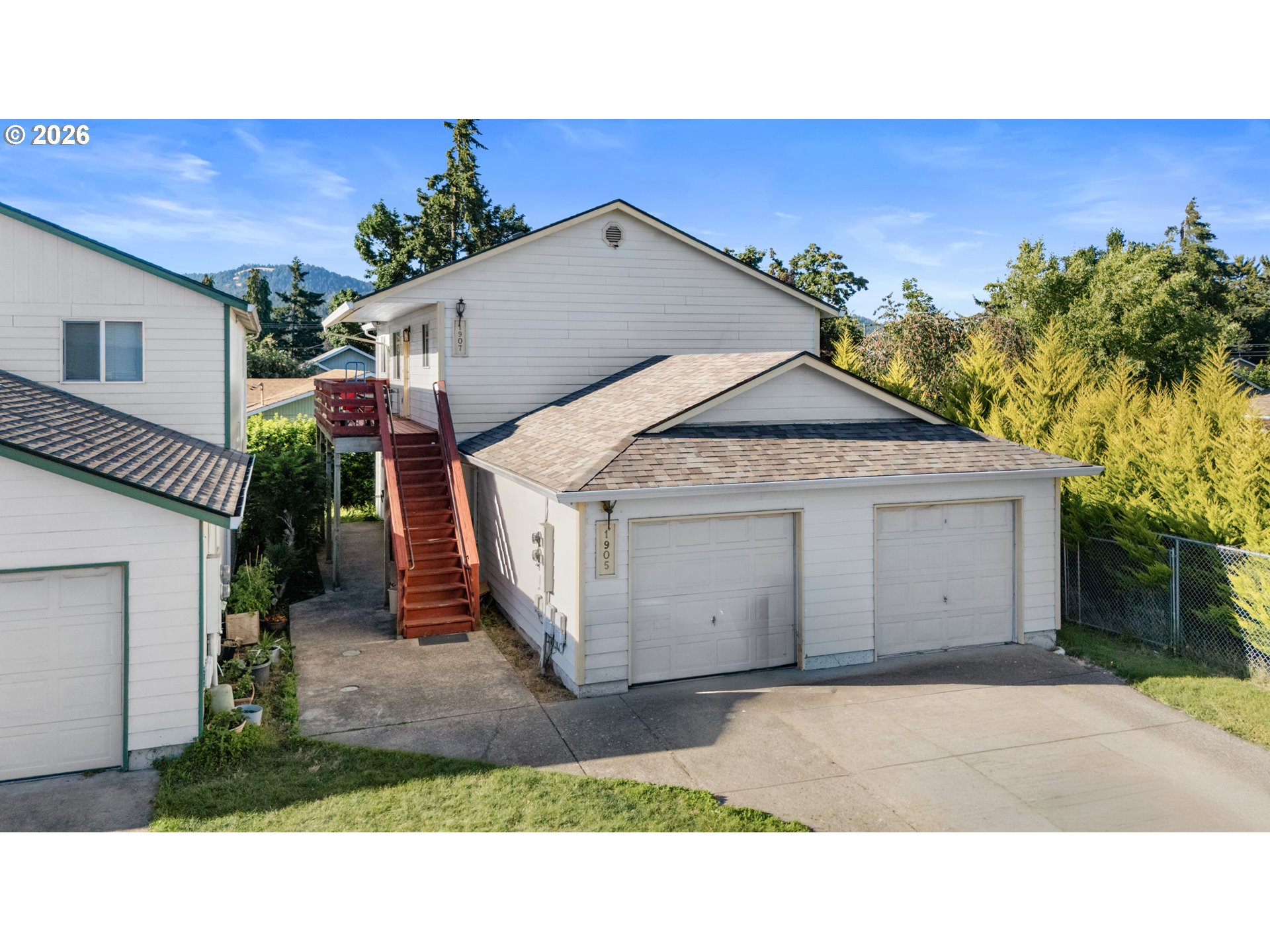 1905 17th St Property Photo 5