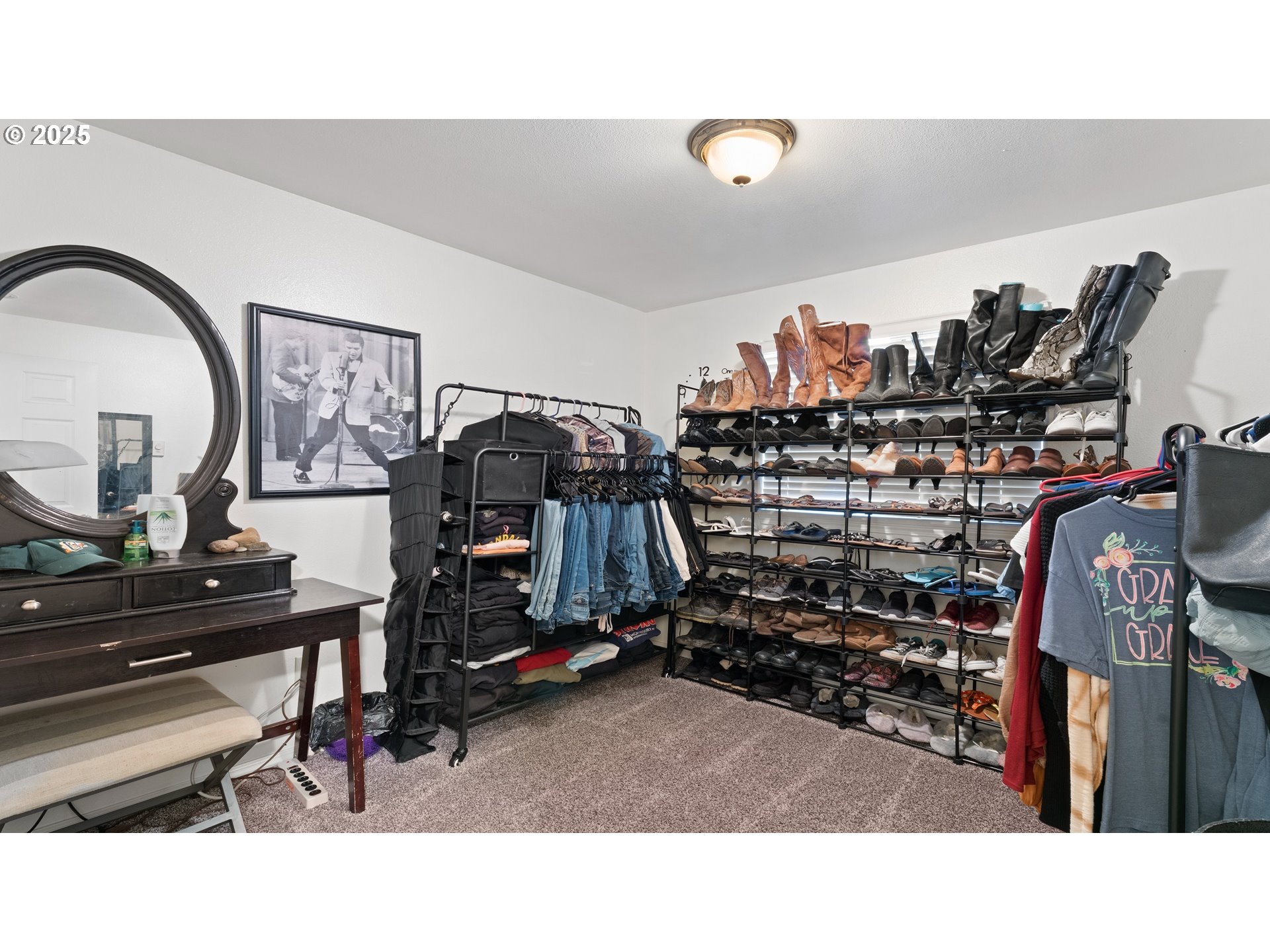 1905 17th St Property Photo 16