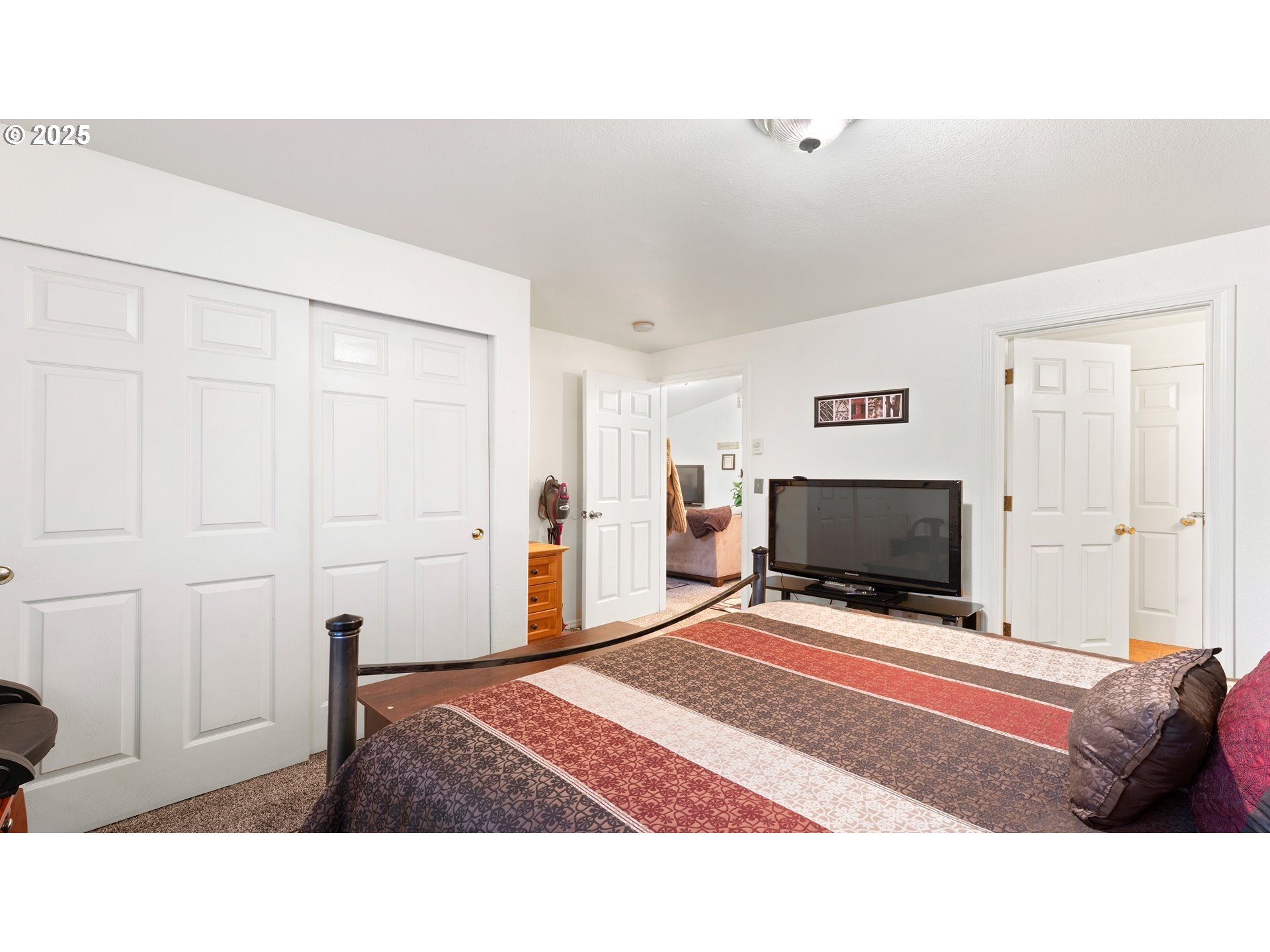 1905 17th St Property Photo 21