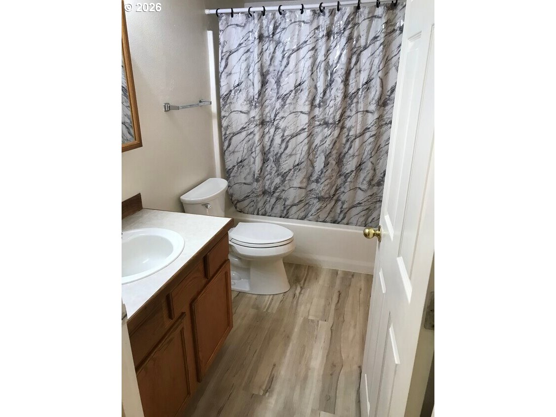 1905 17th St Property Photo 38