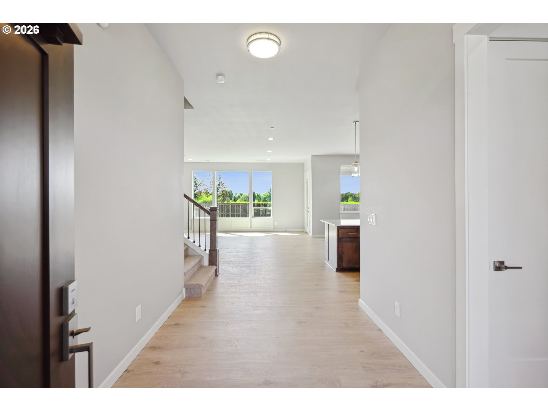 2401 E Foxtrot St Property Photo 4