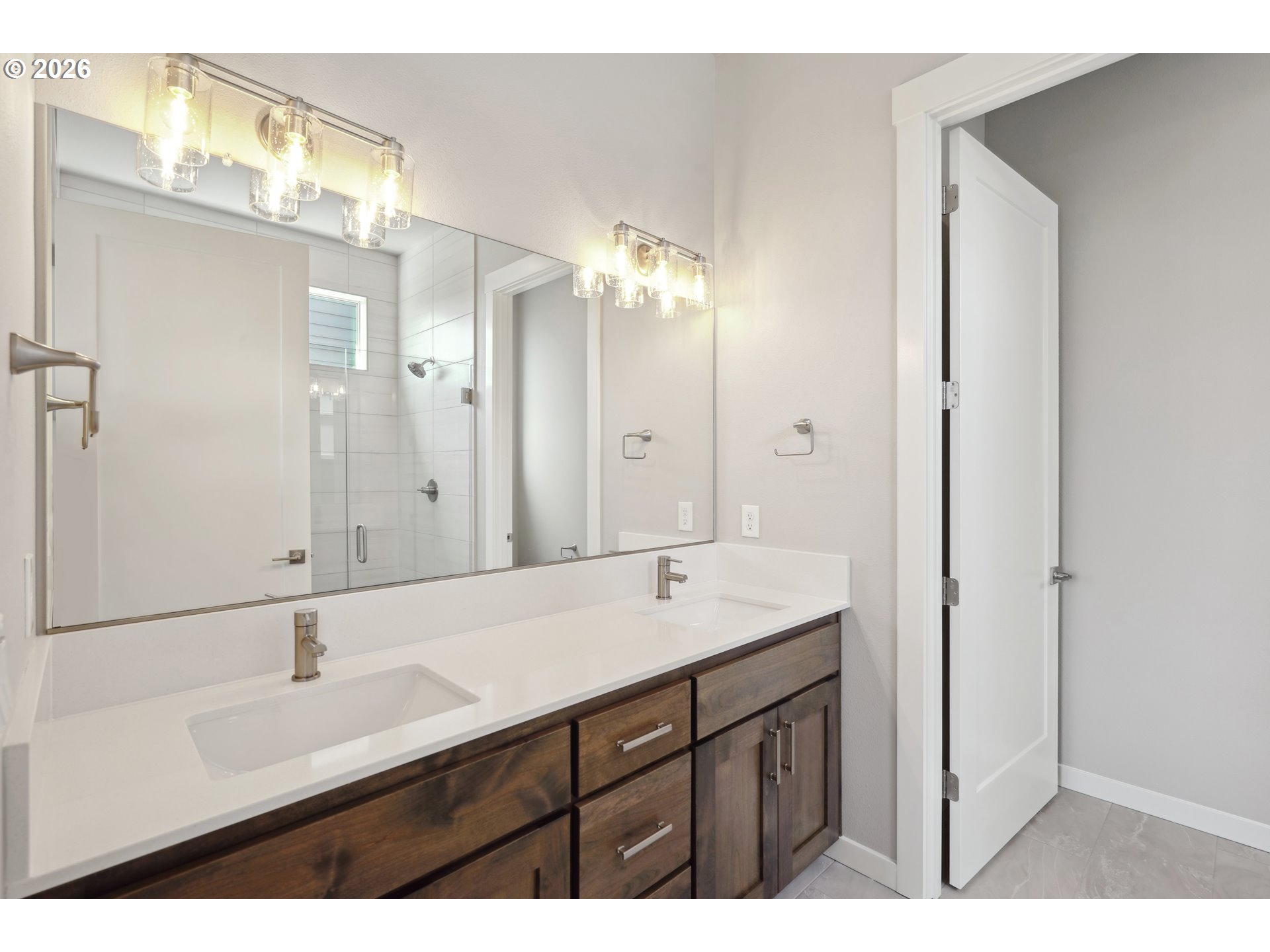 2401 E Foxtrot St Property Photo 20