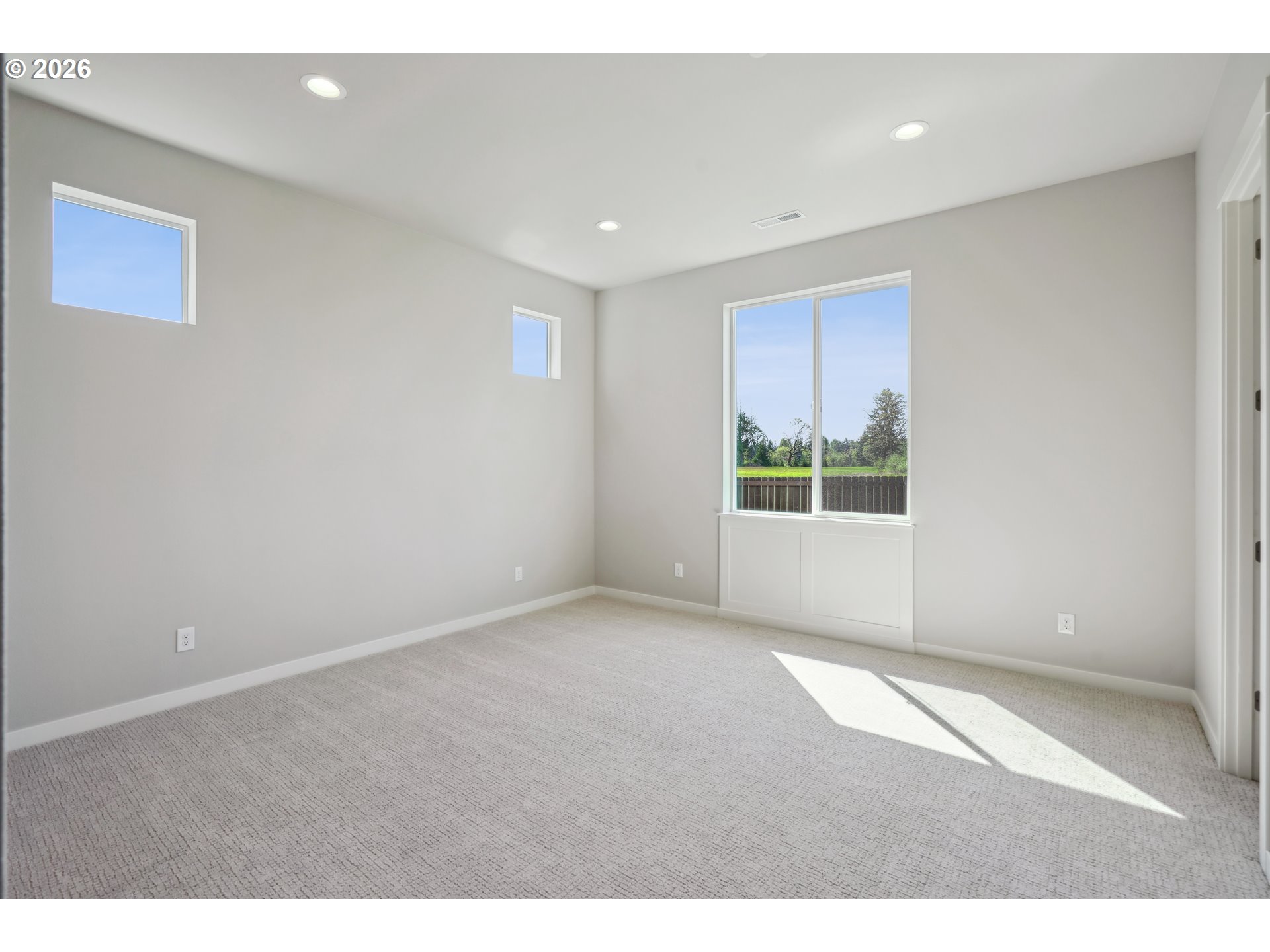 2401 E Foxtrot St Property Photo 26