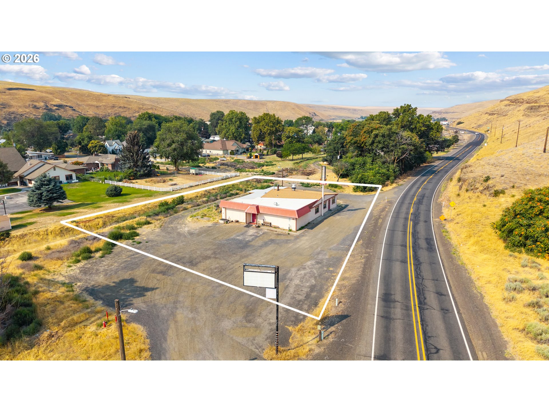 350 Highway 74 Property Photo 35