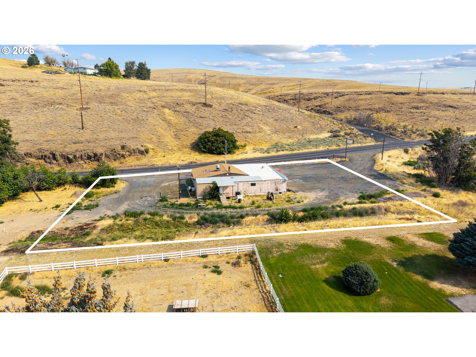 350 Highway 74 Property Photo 43