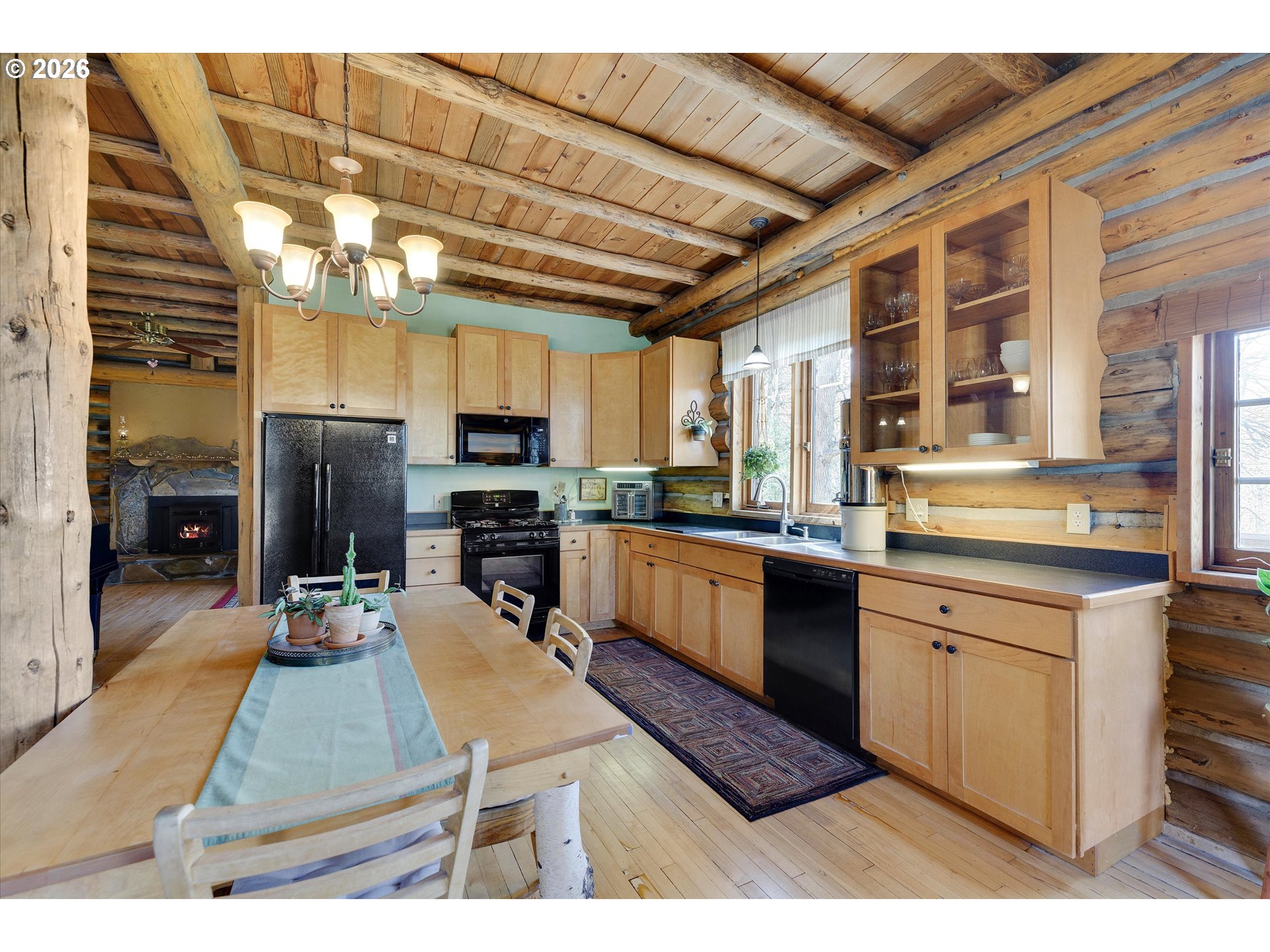 2215 Pine Oak Rd Property Photo 7