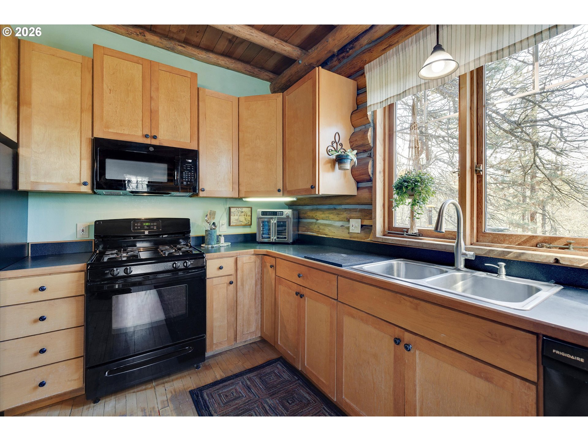2215 Pine Oak Rd Property Photo 9