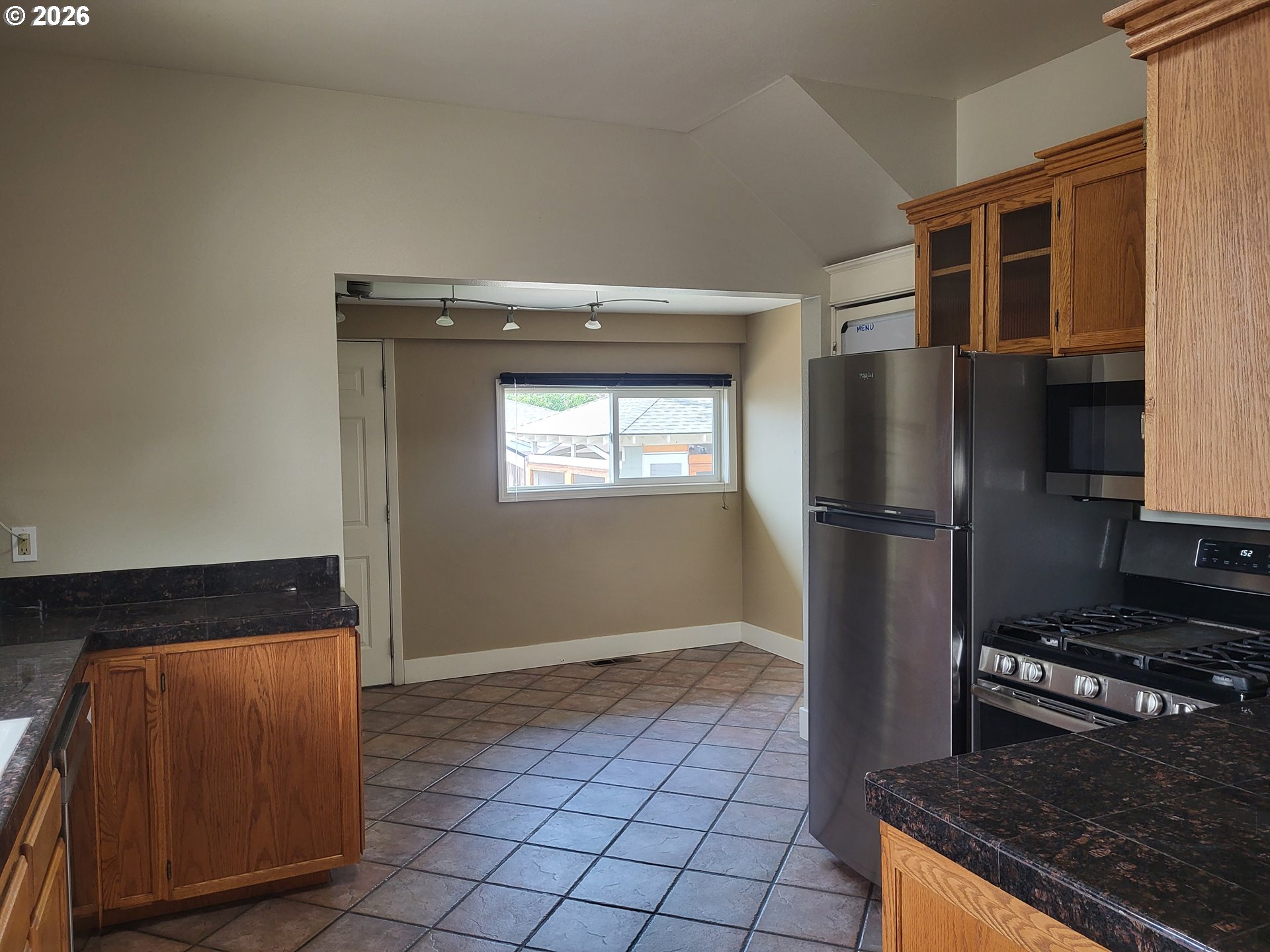 303 N Main Property Photo 12